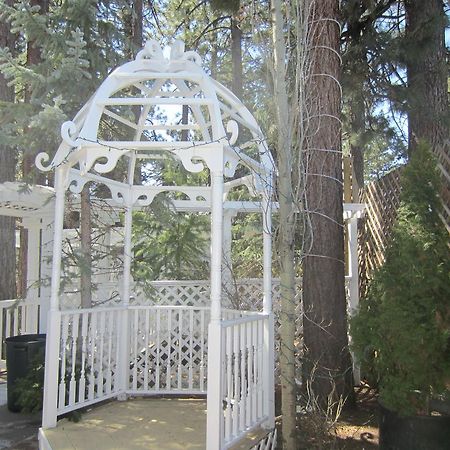Tahoe Chalet Inn, The Theme Inn Lake Tahoe Airport Екстериор снимка