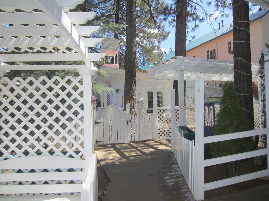 Tahoe Chalet Inn, The Theme Inn Lake Tahoe Airport Екстериор снимка
