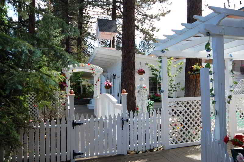Tahoe Chalet Inn, The Theme Inn Lake Tahoe Airport Екстериор снимка